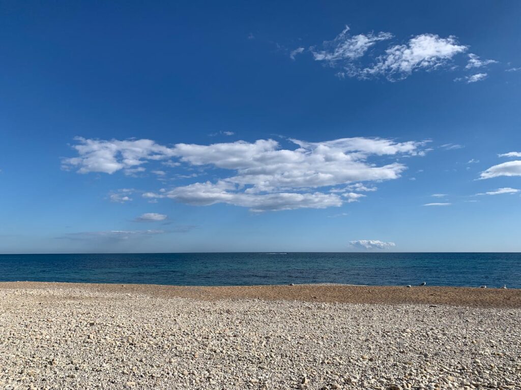 Altea - Playa de la Roda, a tranquil pebbled beach